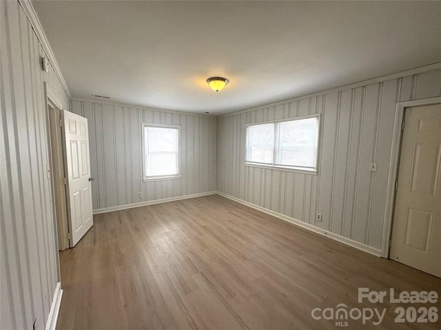 900 Leigh Avenue, Charlotte, NC 28205