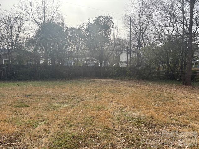 900 Leigh Avenue, Charlotte, NC 28205