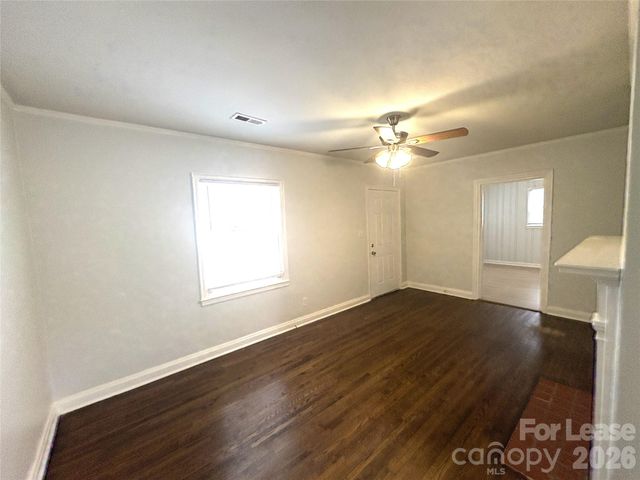 900 Leigh Avenue, Charlotte, NC 28205