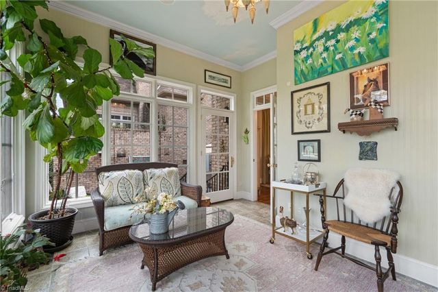 37 Creswell Court, Greensboro, NC 27407