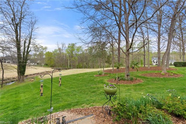 37 Creswell Court, Greensboro, NC 27407