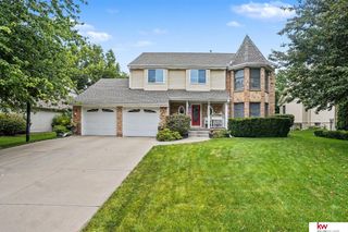 10612 Monroe Street, Omaha, NE 68127