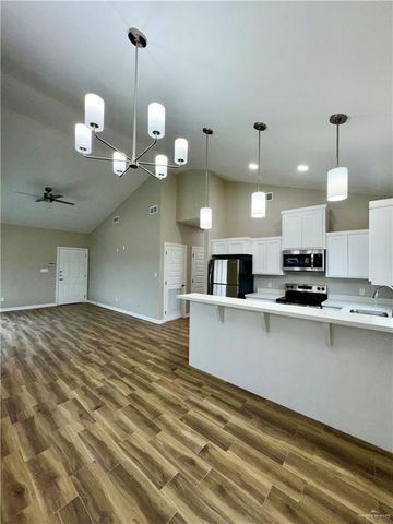 509 Sparrow Road 1, Weslaco, TX 78596