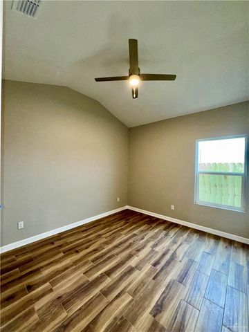 509 Sparrow Road 1, Weslaco, TX 78596