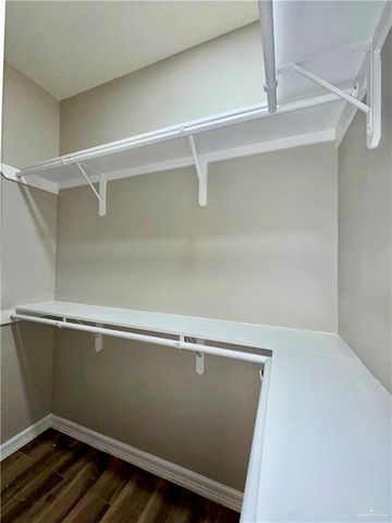 509 Sparrow Road 1, Weslaco, TX 78596