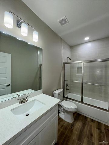 509 Sparrow Road 1, Weslaco, TX 78596