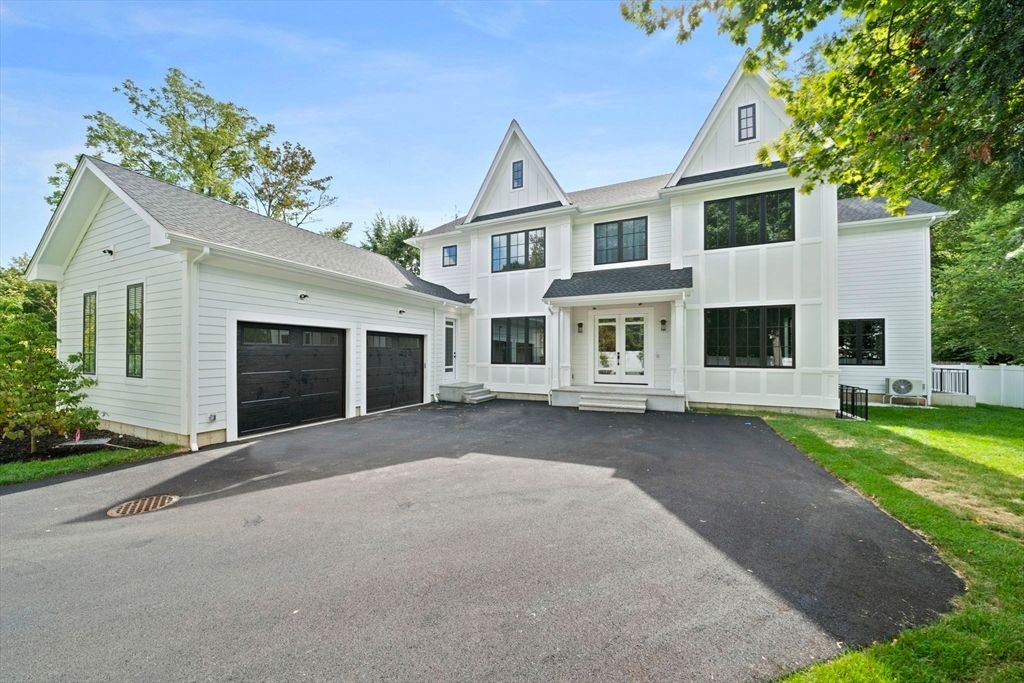 42 Bow Rd, Newton, MA 02459