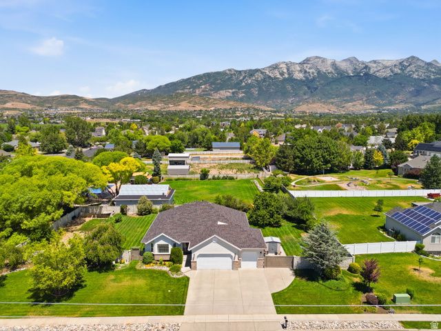 5562 W 11200 N, Highland, UT 84003