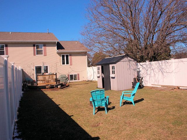 961 EASTMAN LANE, Fond Du Lac, WI 54935