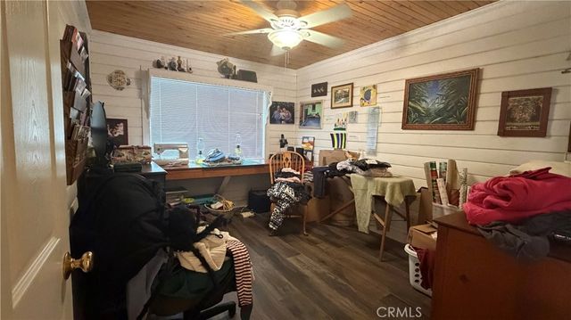 377 Oldstone Court, Simi Valley, CA 93065