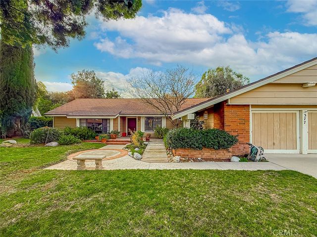 377 Oldstone Court, Simi Valley, CA 93065