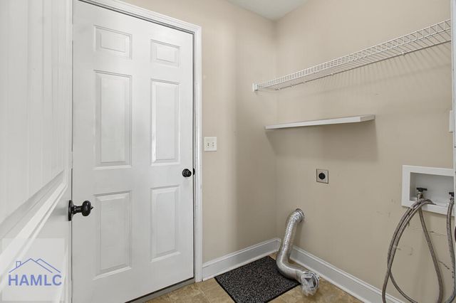 606 Amhearst Row, Hinesville, GA 31313