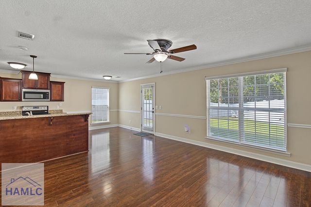 606 Amhearst Row, Hinesville, GA 31313