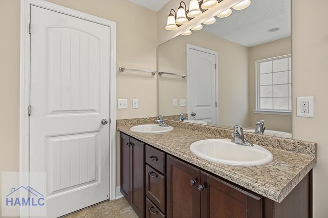 606 Amhearst Row, Hinesville, GA 31313