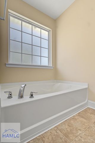 606 Amhearst Row, Hinesville, GA 31313