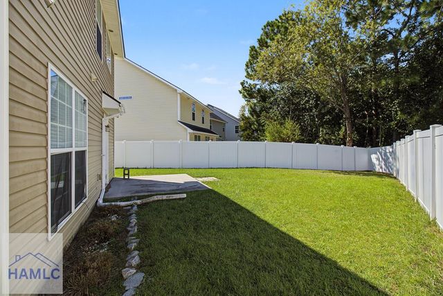 606 Amhearst Row, Hinesville, GA 31313