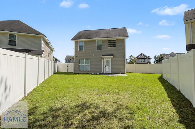 606 Amhearst Row, Hinesville, GA 31313