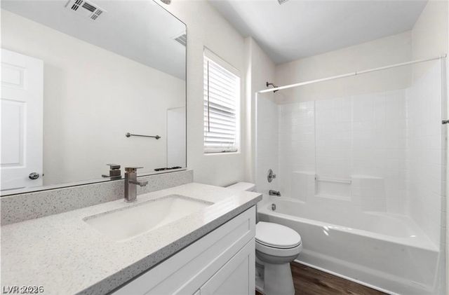 10605 Coal Canyon Avenue, Las Vegas, NV 89129