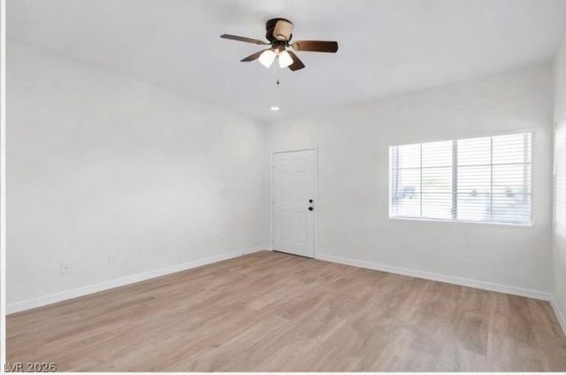 10605 Coal Canyon Avenue, Las Vegas, NV 89129