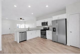 10605 Coal Canyon Avenue, Las Vegas, NV 89129