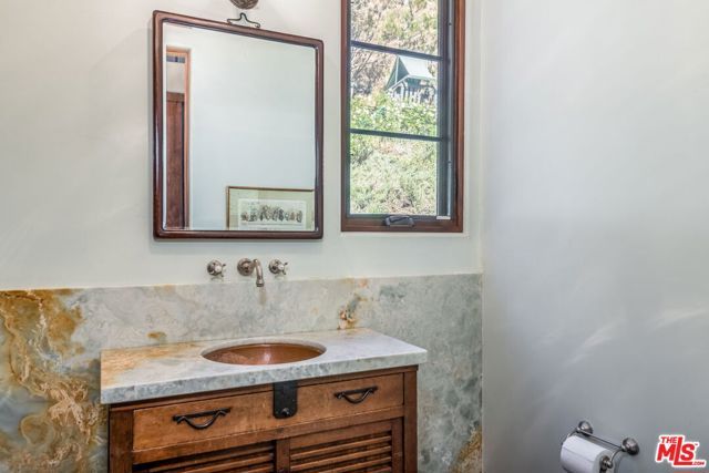 30063 Andromeda Lane, Malibu, CA 90265