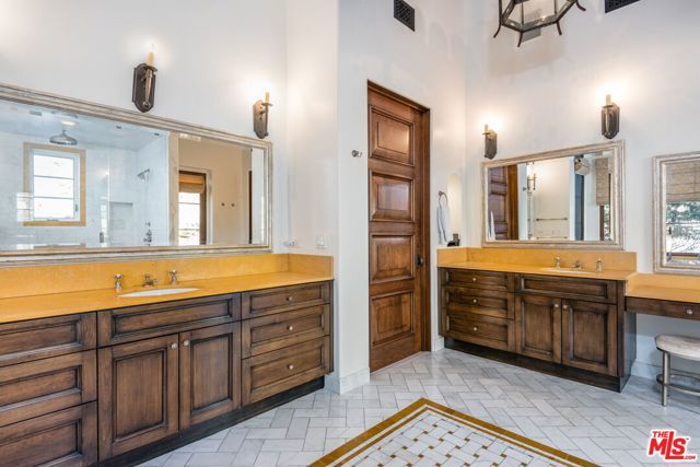 30063 Andromeda Lane, Malibu, CA 90265