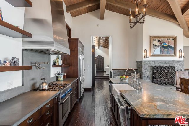 30063 Andromeda Lane, Malibu, CA 90265