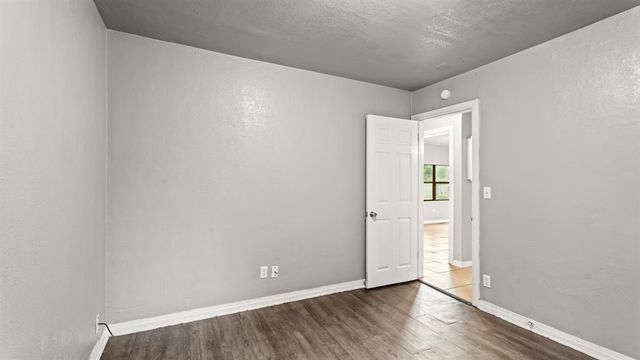 2212 Miramar Boulevard, Oklahoma City, OK 73111