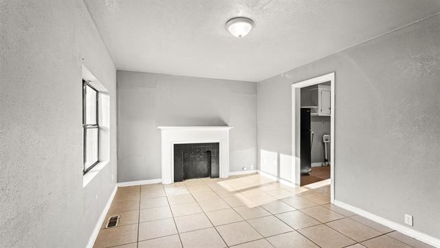 2212 Miramar Boulevard, Oklahoma City, OK 73111