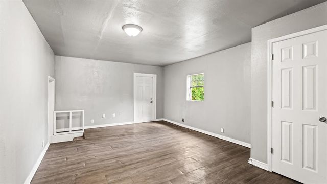 2212 Miramar Boulevard, Oklahoma City, OK 73111