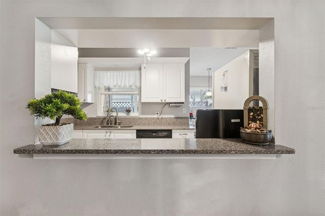 2911 74TH ST W, Bradenton, FL 34209