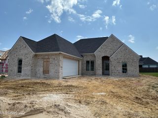 444 Aurora Circle, Canton, MS 39046