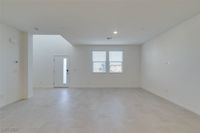 302 Walsh Peak Avenue, Henderson, NV 89015