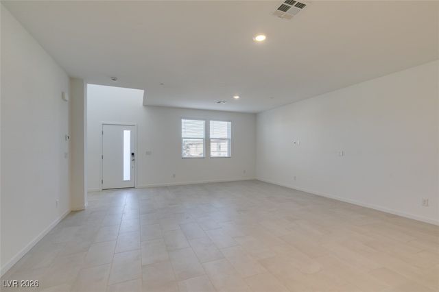 302 Walsh Peak Avenue, Henderson, NV 89015