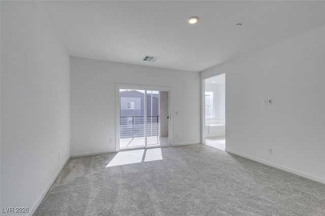 302 Walsh Peak Avenue, Henderson, NV 89015