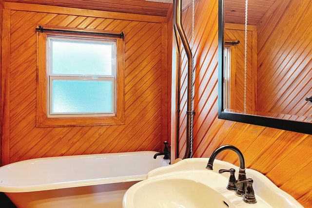 3002 21st Street, Lubbock, TX 79410