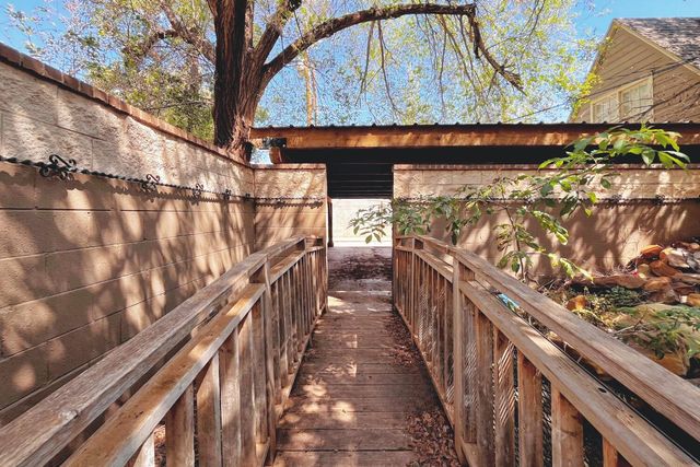 3002 21st Street, Lubbock, TX 79410