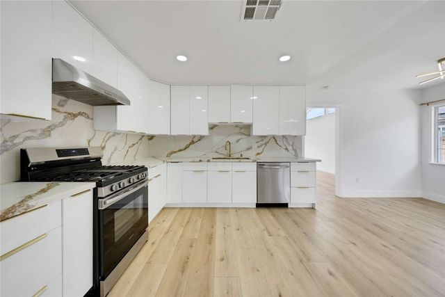 5611 Noel Drive, Temple City, CA 91780