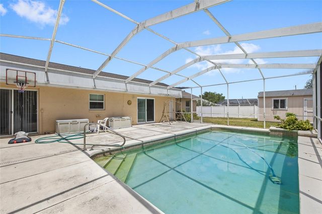 196 WATERVIEW CIRCLE, Auburndale, FL 33823