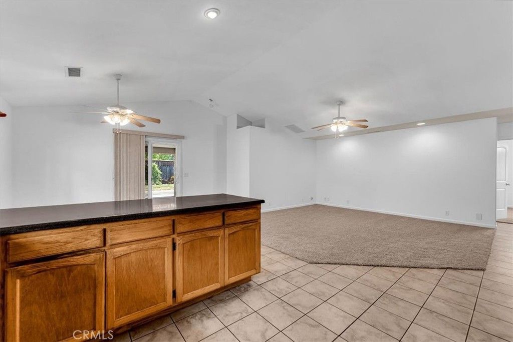 Image 15 of property listing at 245 Shelley Way, Red Bluff, CA 96080