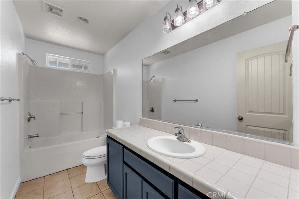 Image 25 of property listing at 245 Shelley Way, Red Bluff, CA 96080