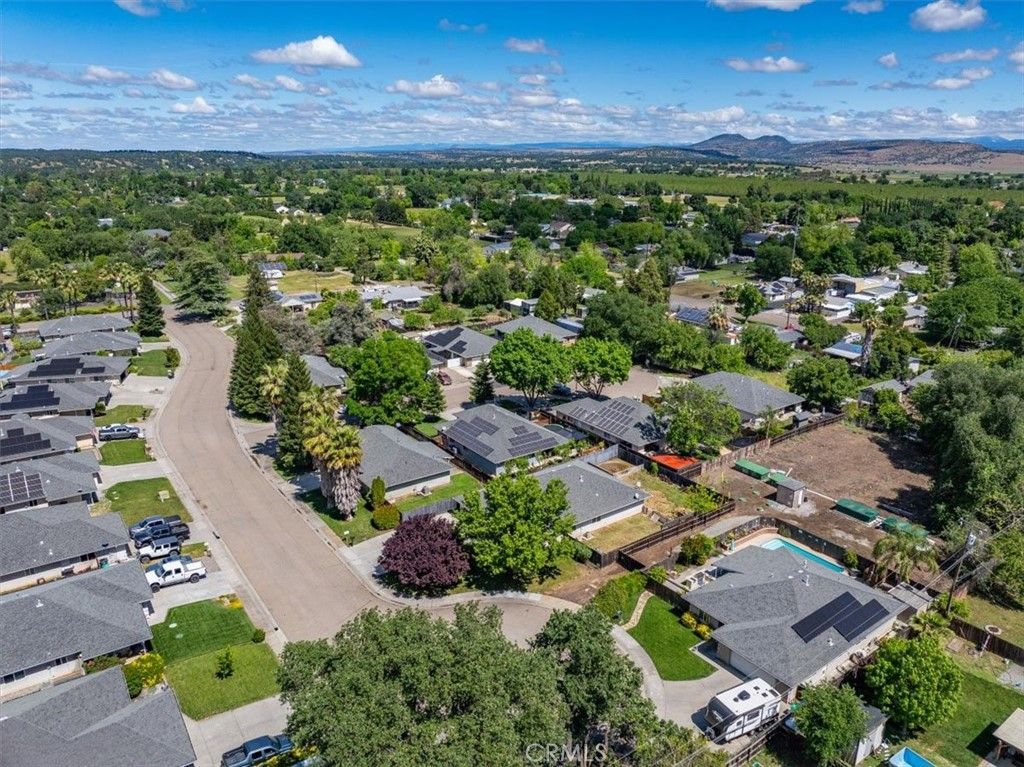 Image 35 of property listing at 245 Shelley Way, Red Bluff, CA 96080