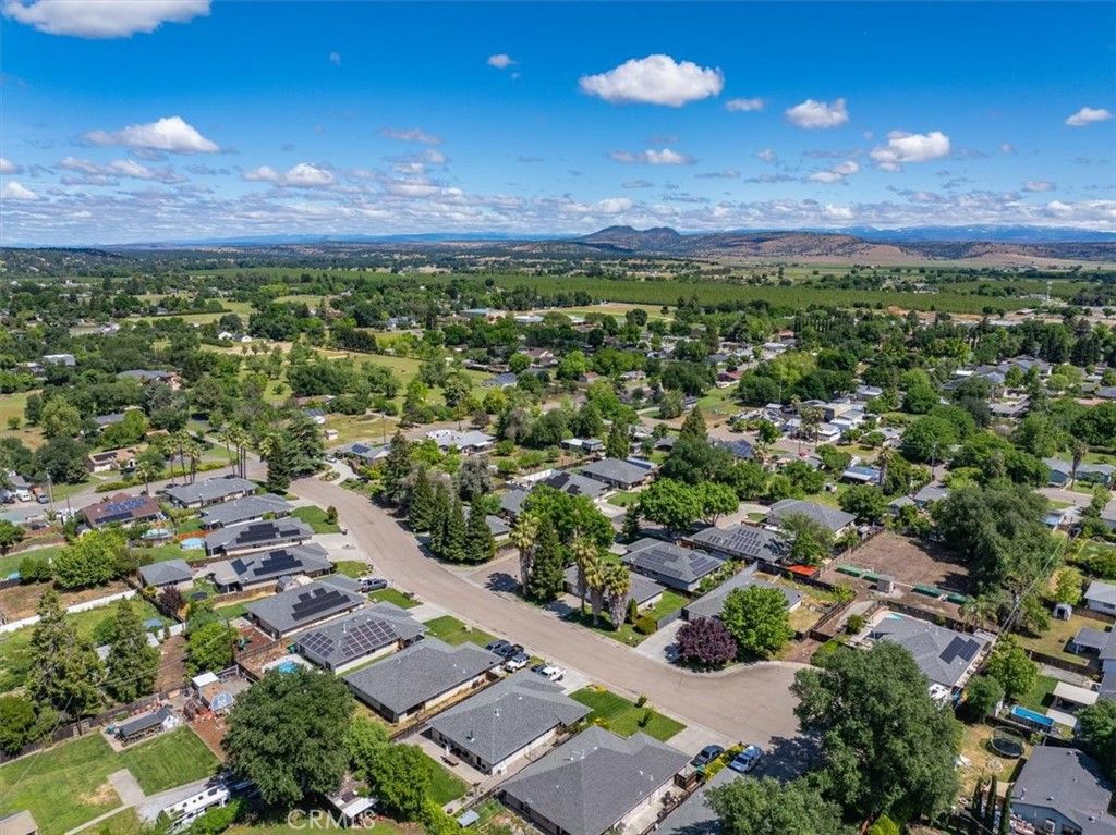 Image 37 of property listing at 245 Shelley Way, Red Bluff, CA 96080