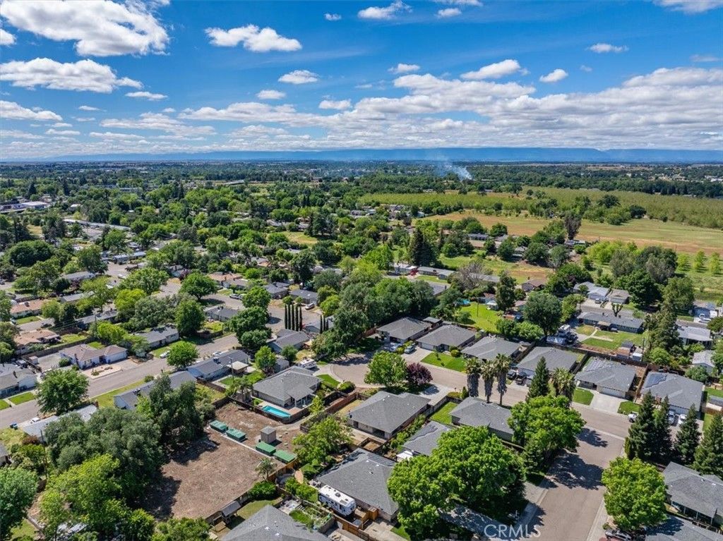 Image 40 of property listing at 245 Shelley Way, Red Bluff, CA 96080