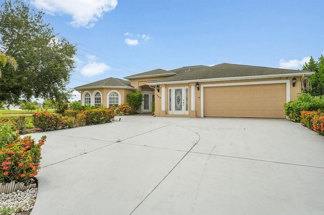 1402 SW Doe Court, Port St. Lucie, FL 34953