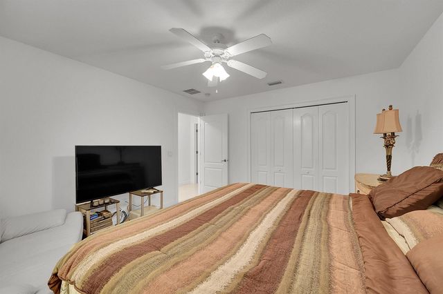 1402 SW Doe Court, Port St. Lucie, FL 34953