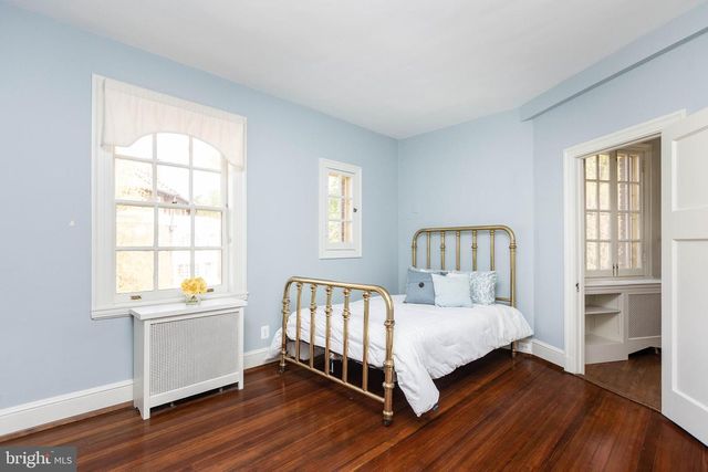 221 Stony Run Ln Apt J2, Baltimore, MD 21210
