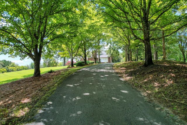 2131 Vinewood Drive, Dalton, GA 30720