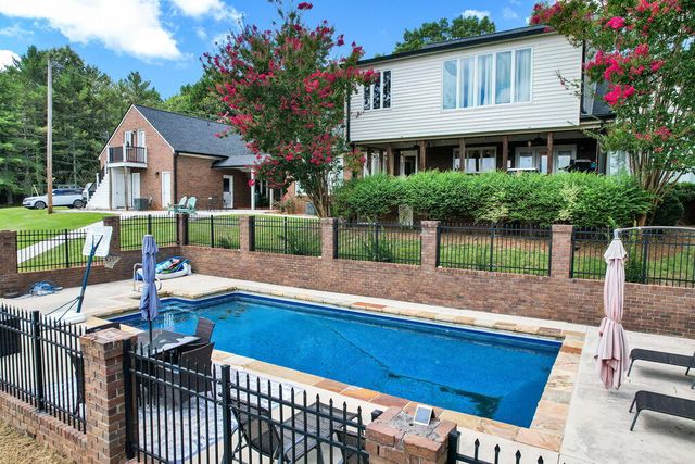 2131 Vinewood Drive, Dalton, GA 30720