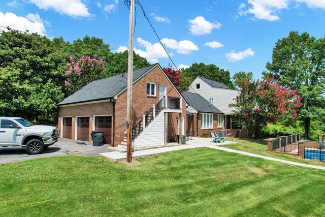 2131 Vinewood Drive, Dalton, GA 30720